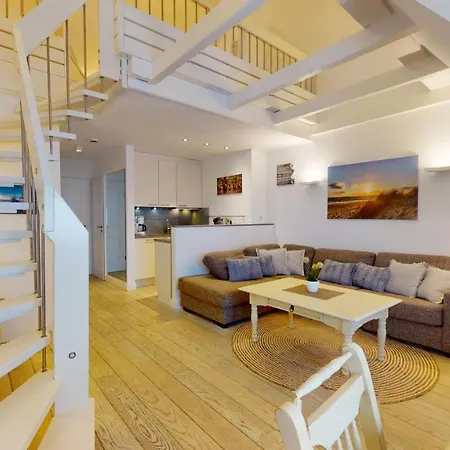 Wattkieker-stedum Apartman *